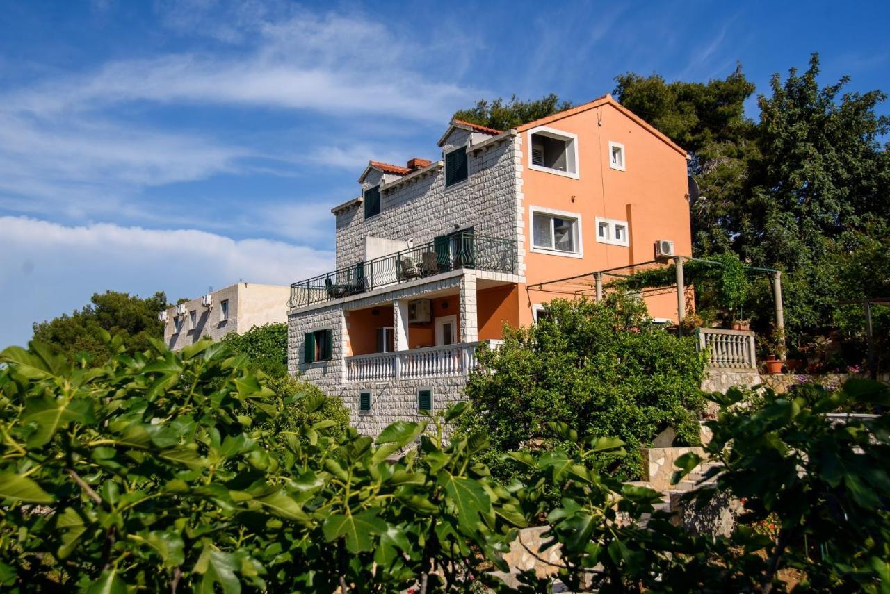 Stermasi Apartments Saplunara Eksteriør bilde