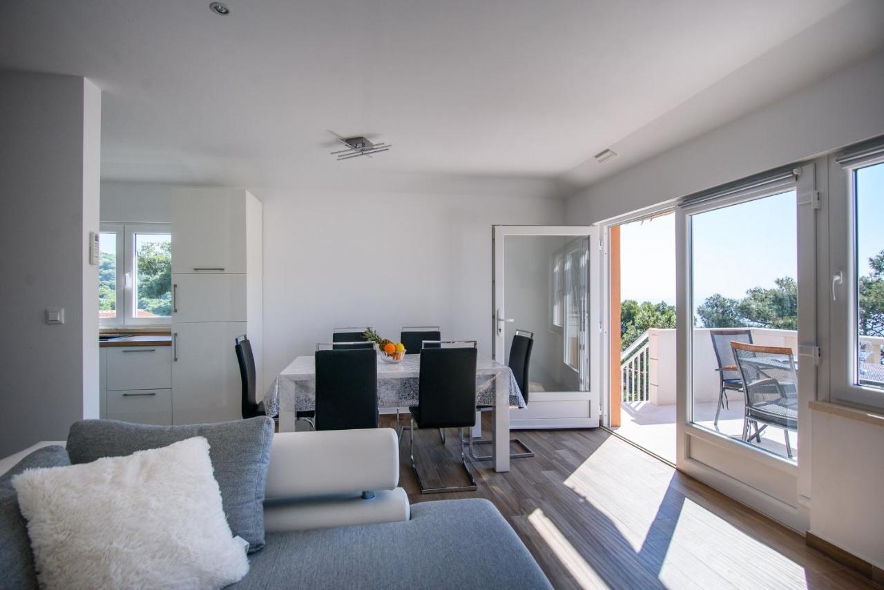 Stermasi Apartments Saplunara Eksteriør bilde