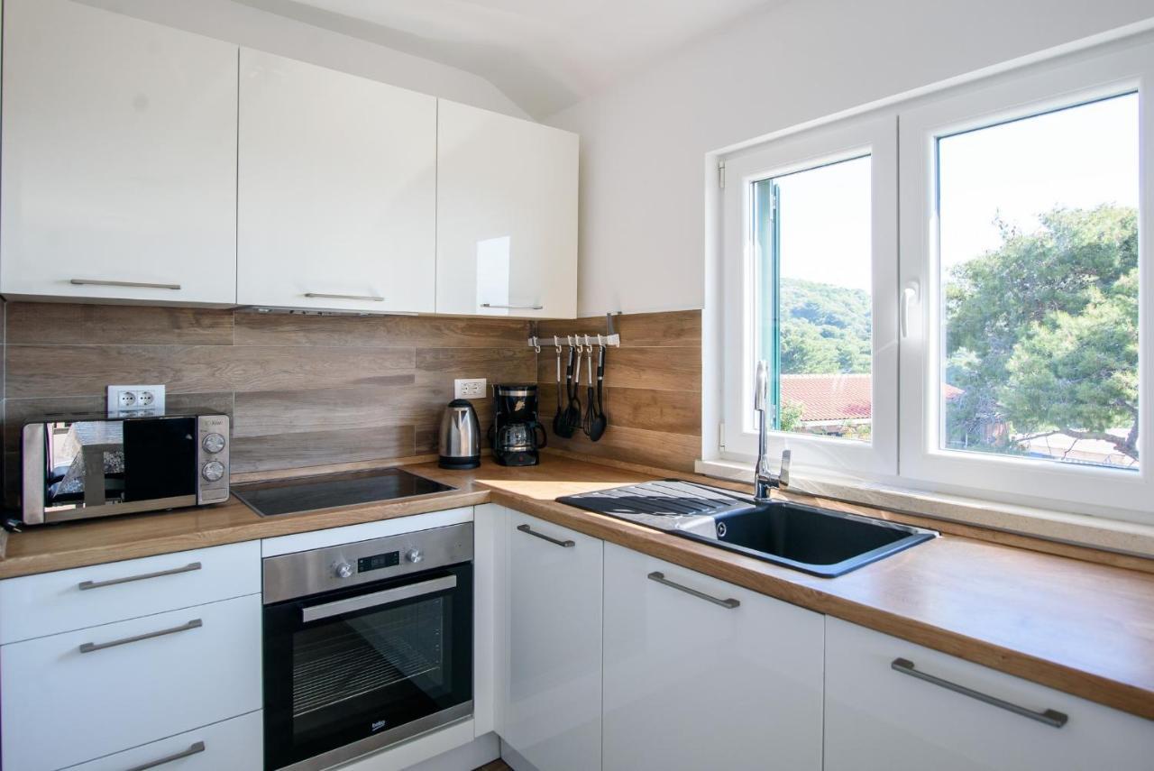 Stermasi Apartments Saplunara Eksteriør bilde