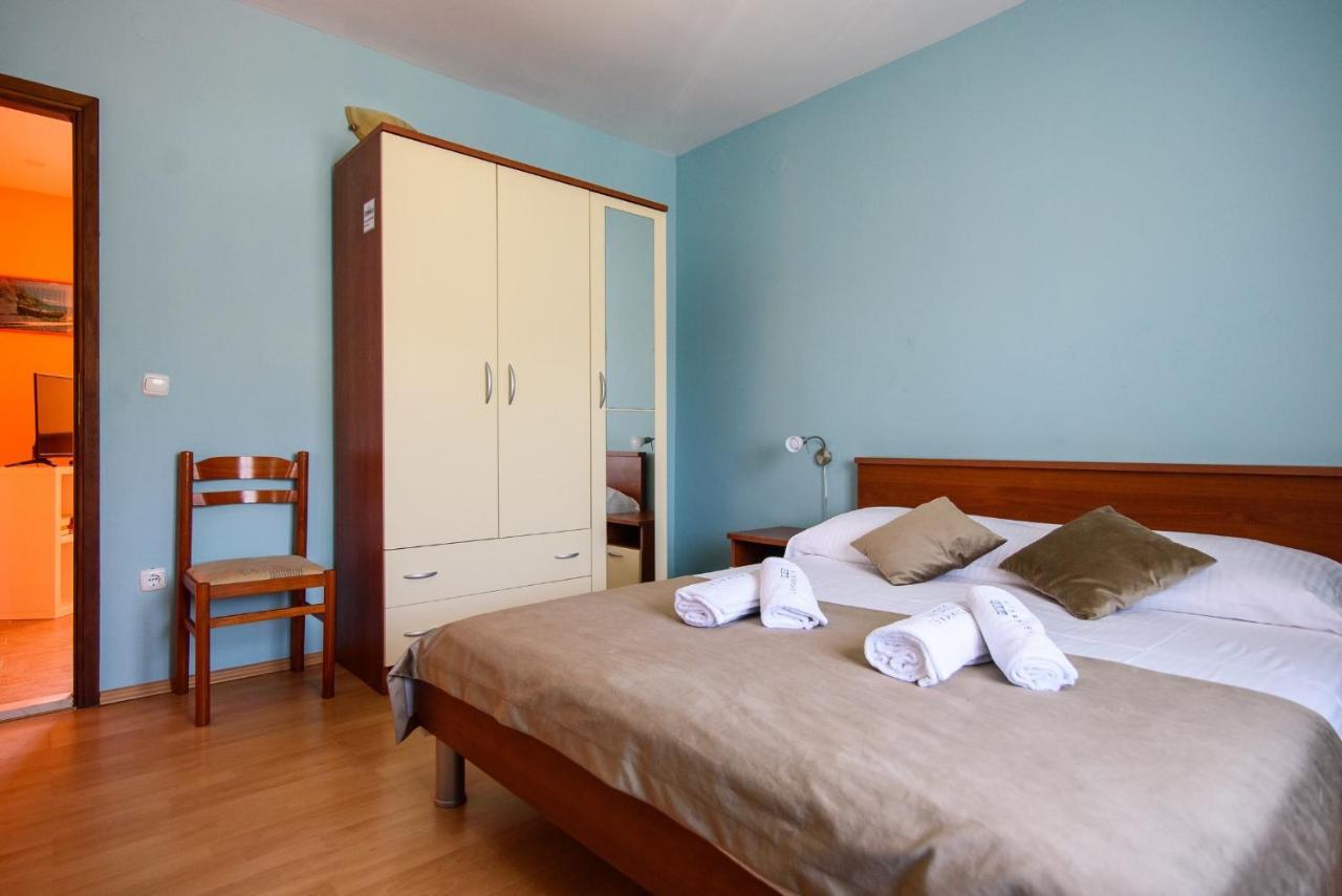 Stermasi Apartments Saplunara Eksteriør bilde